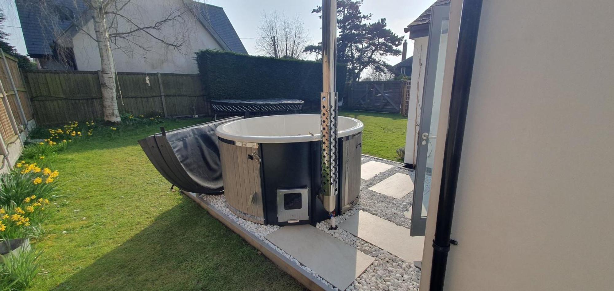 Villa Island Retreat With Hottub West Mersea Exterior foto